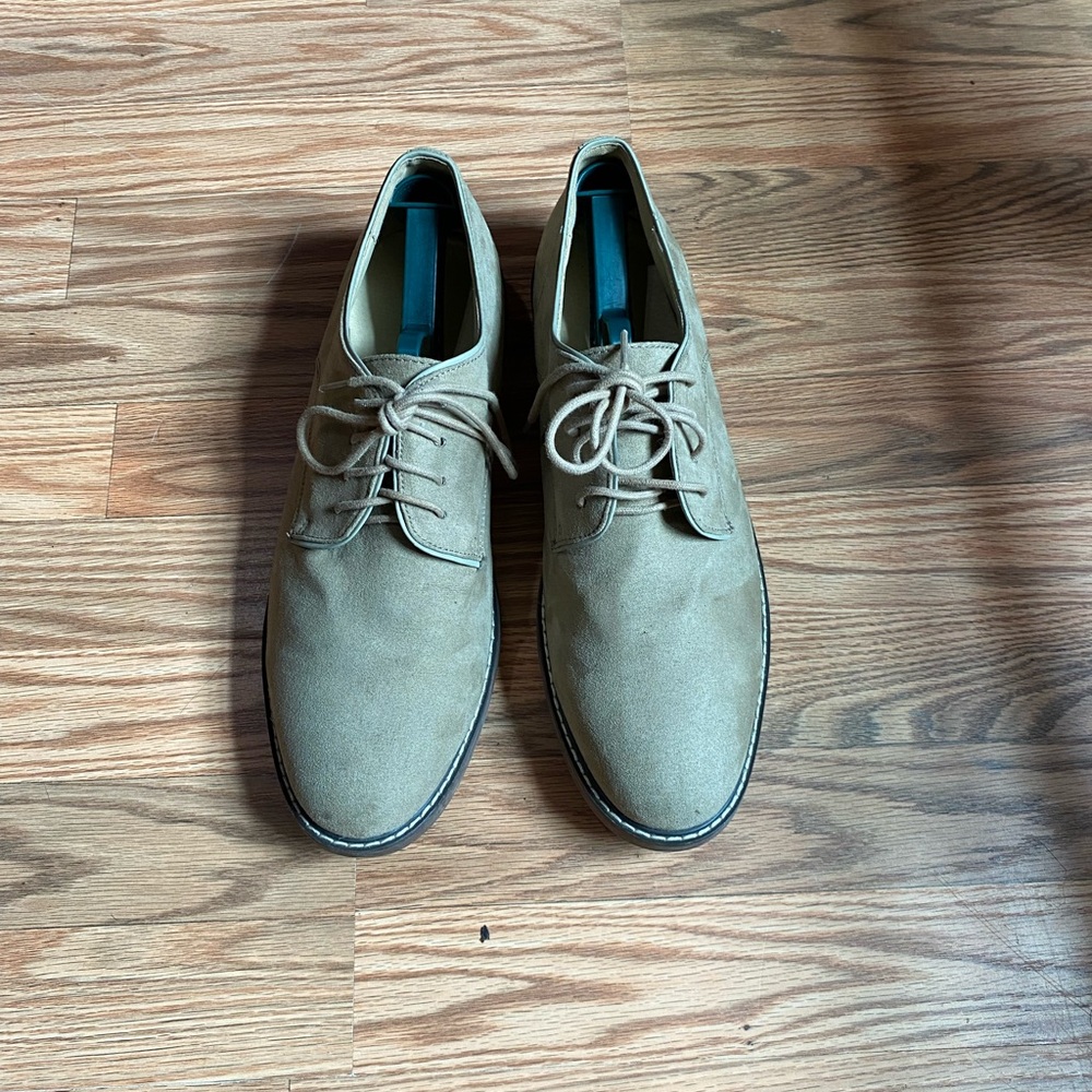 Old Navy Low Top Dress Shoes